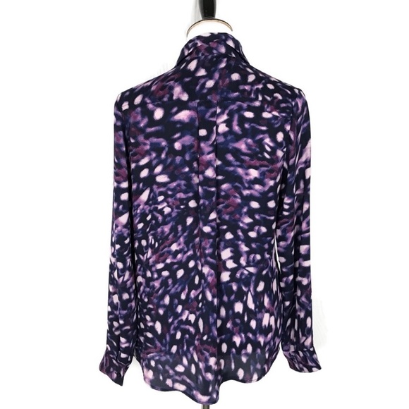 Button down blouse - Picture 2 of 3